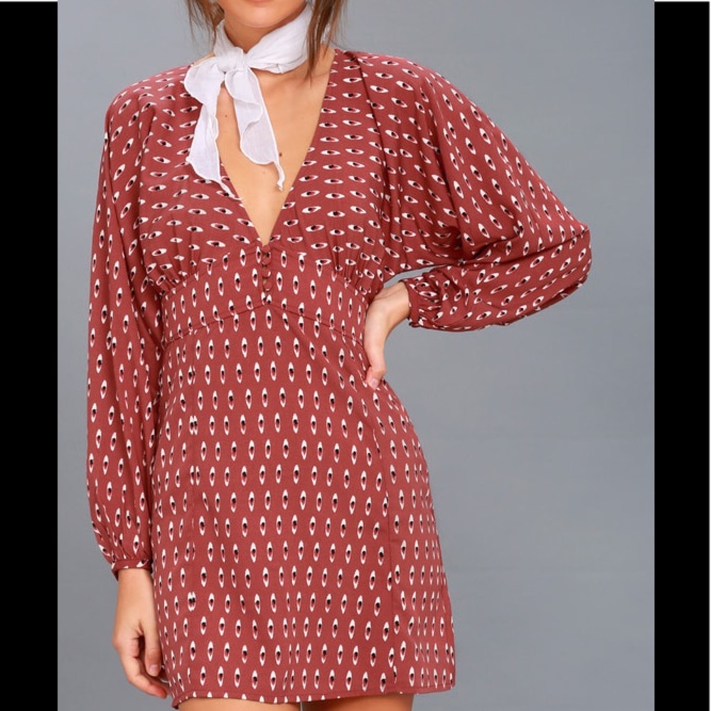 Worn once! Amuse Society Rusty Rose Print Lon Sleeve Dress Size Large.
